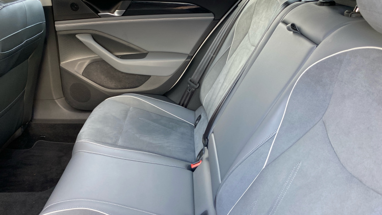 Volkswagen Passat 1.5 eTSI Life 5dr DSG Petrol Estate